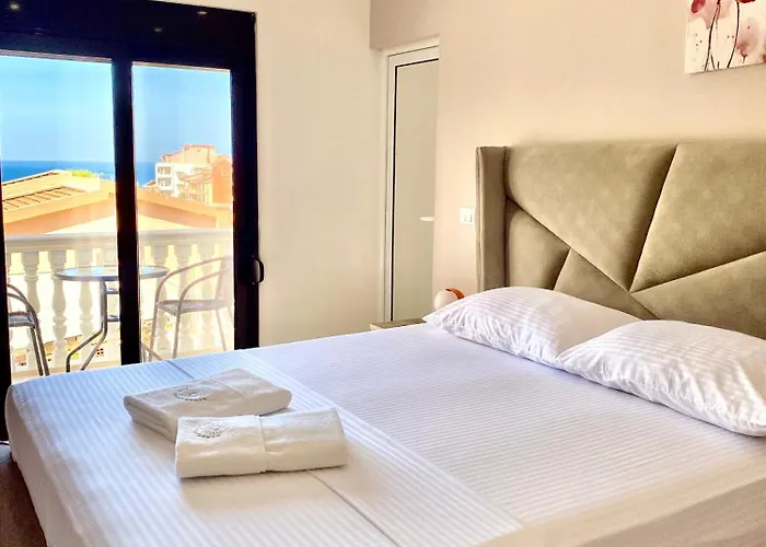 Fimi Apartments