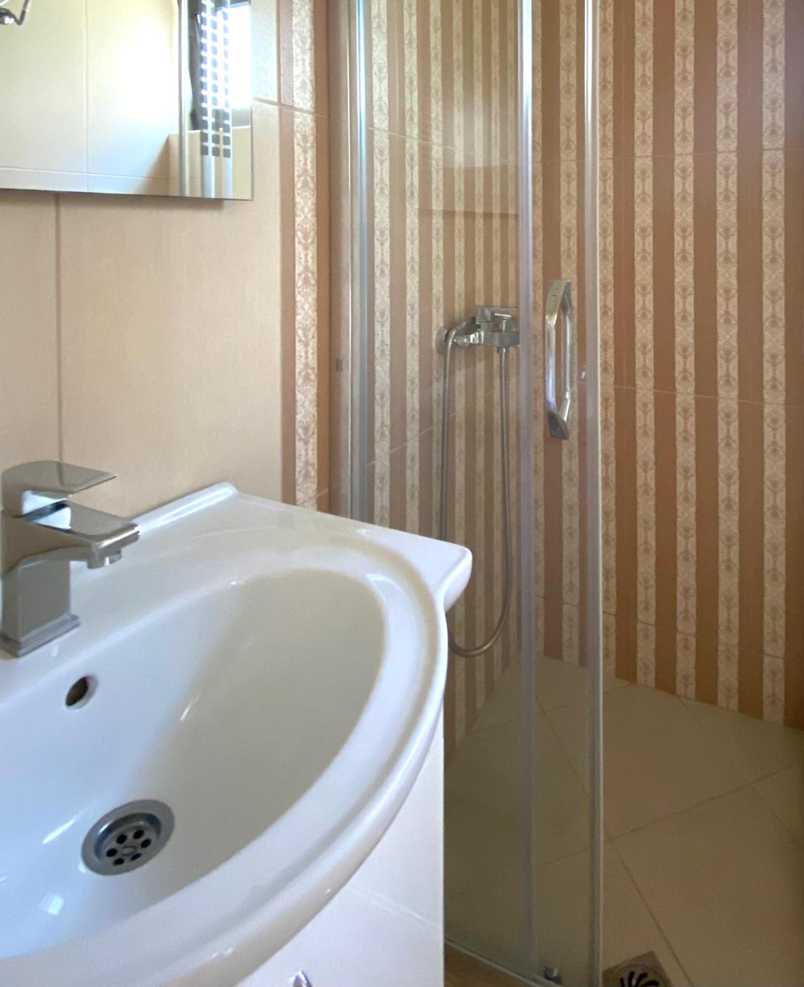 Fimi Apartment